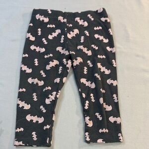 Batman/Batgirl - 12M - Black Leggings with Pink Bat Print